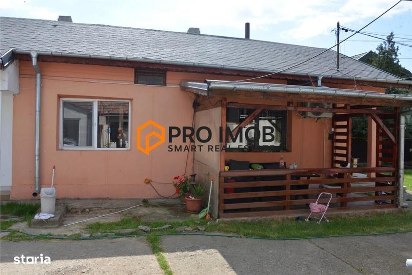 Casă cu 3 camere decomandat cu Canalizare în Mărăcineni