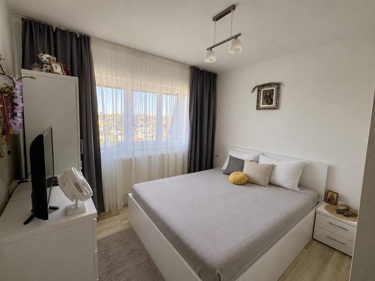 Apartament cu 2 camere decomandat, mobilat în Valea Rosie