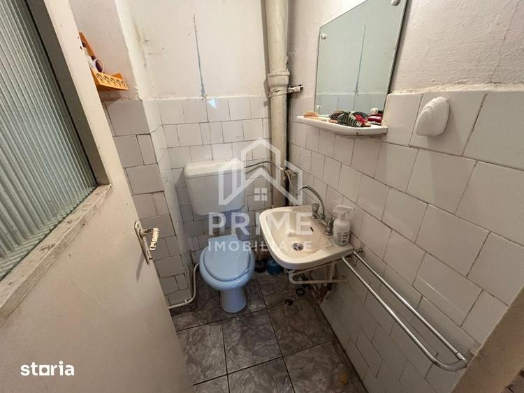 Apartament cu 4 camere în Cetate