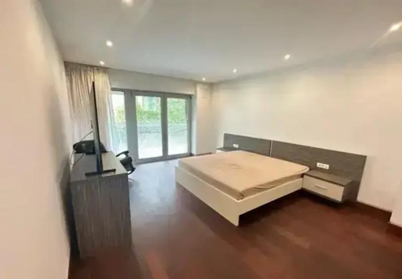 Apartament cu 3 camere, mobilat în Domenii