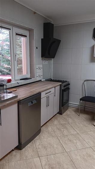 Casă individuală cu 4 camere cu Garaj în Bârnova