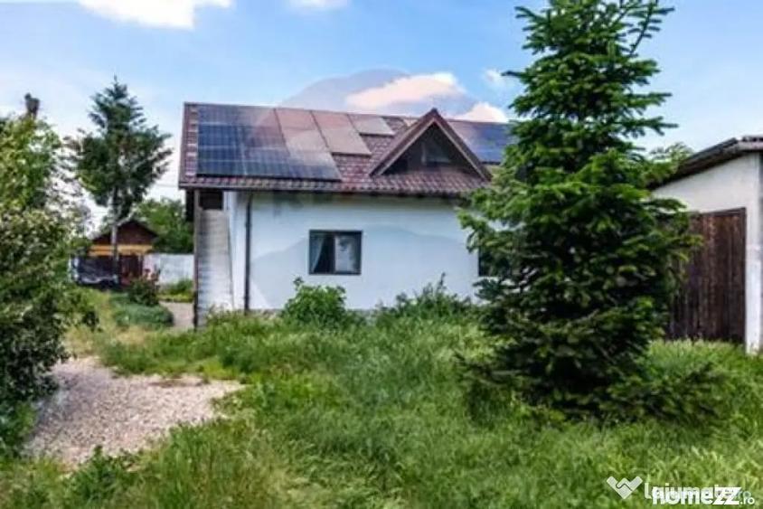 Casă cu 4 camere cu Teren 4435 Mp în Tomșani