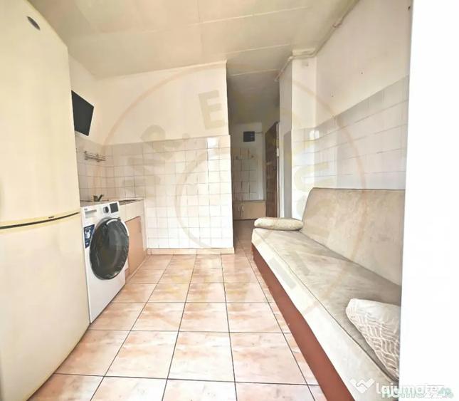 Apartament cu 2 camere decomandat, mobilat în Central