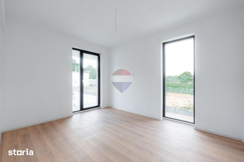 Casă cu 3 camere cu Teren 181 Mp în Budeasa
