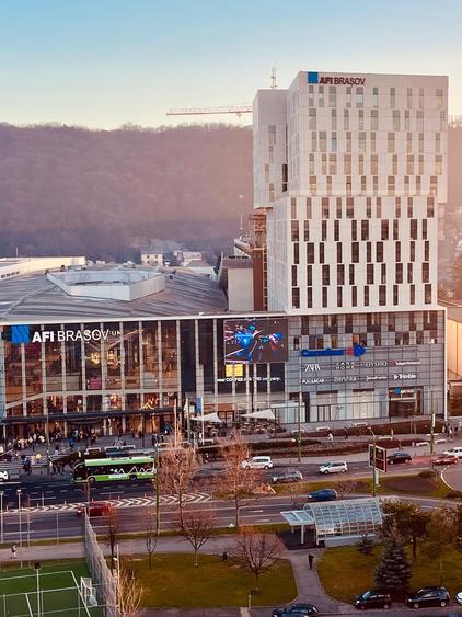 Spatiu comercial deosebit-zona centrala - 1