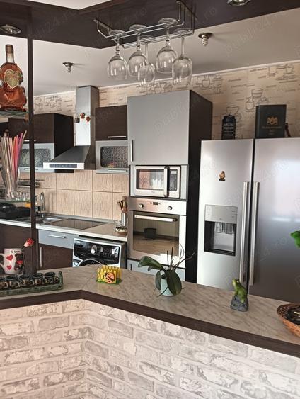 Casa de vanzare tip vila - 1