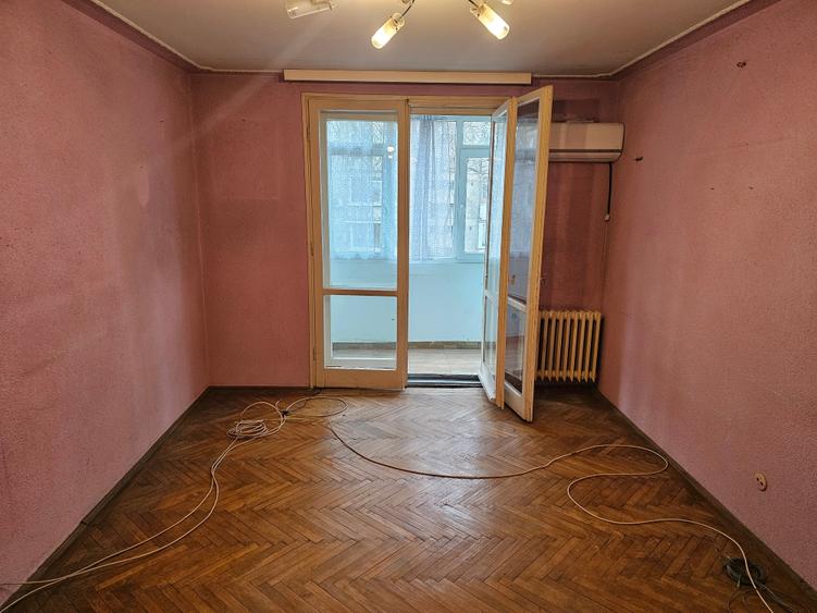 Costin Georgian - Titan - Barsei - 2/4 - sdec, reabilitat, liber, intabulare, - 2