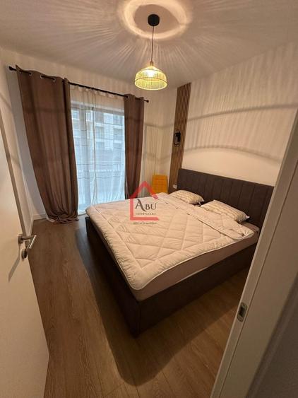 Apartament cu 2 camere semidecomandat, mobilat în Baza 3