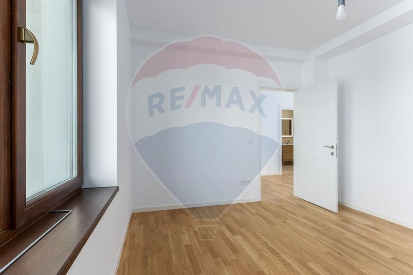 Vila frumoasa cu 5 camere, 700 mp currte si pompa de caldura - Saftica - 18