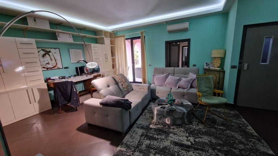 🏡 De vânzare: Vilă deosebită în zona Freidorf - 2