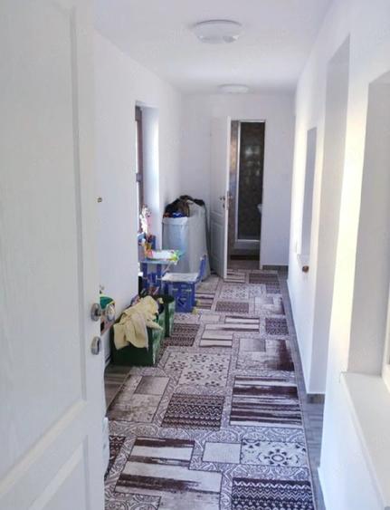 Casă cu 1 camere cu Teren 653 Mp în Exterior Vest