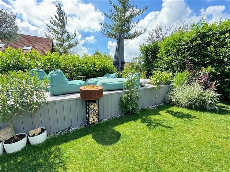 FILM & Tur LIVE!Vila cu arhitectura selecta,intr- o eleganta oaza de liniste - 13