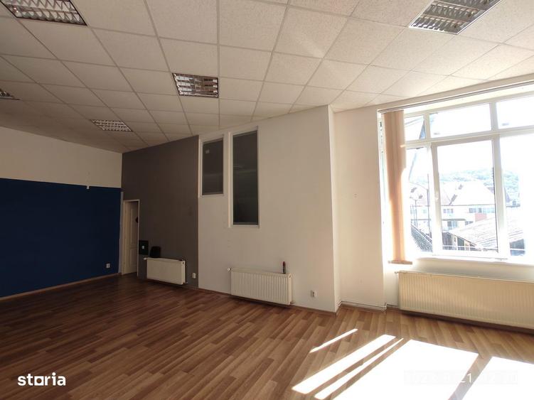 Ultracentral - spatiu pentru servicii sau birouri de inchiriat - 7