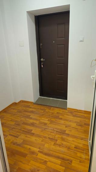 Spatiu Comercial la strada principala cu parcare individuala - 7