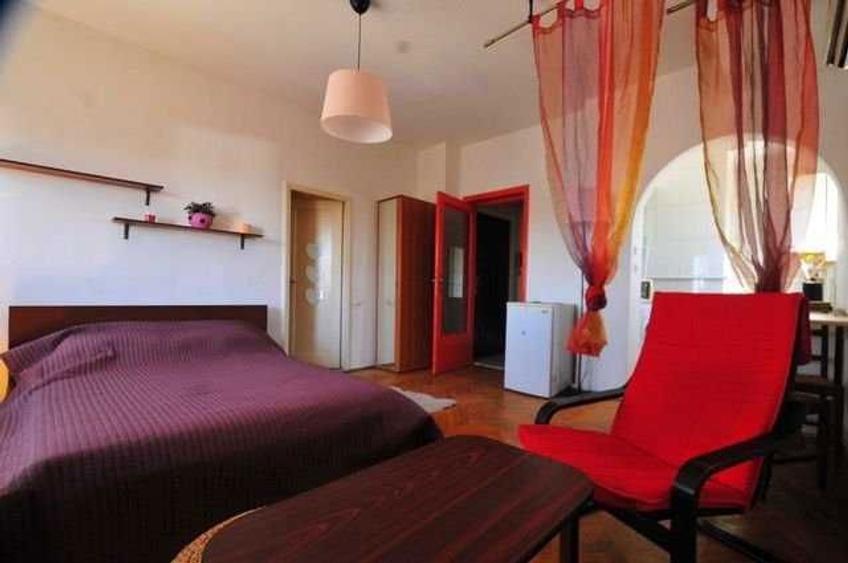 studio central !centrala proprie,zona Horei-Protv - 4