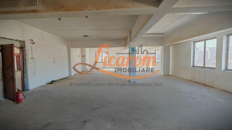 Cladire P+4 Rasnov- Central, IDEAL INVESTITIE. - 1