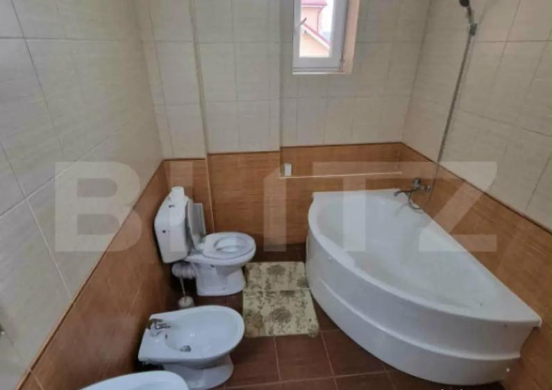 Apartament 3 camere 110 mp Etaj 4 Calea Moldovei - 11