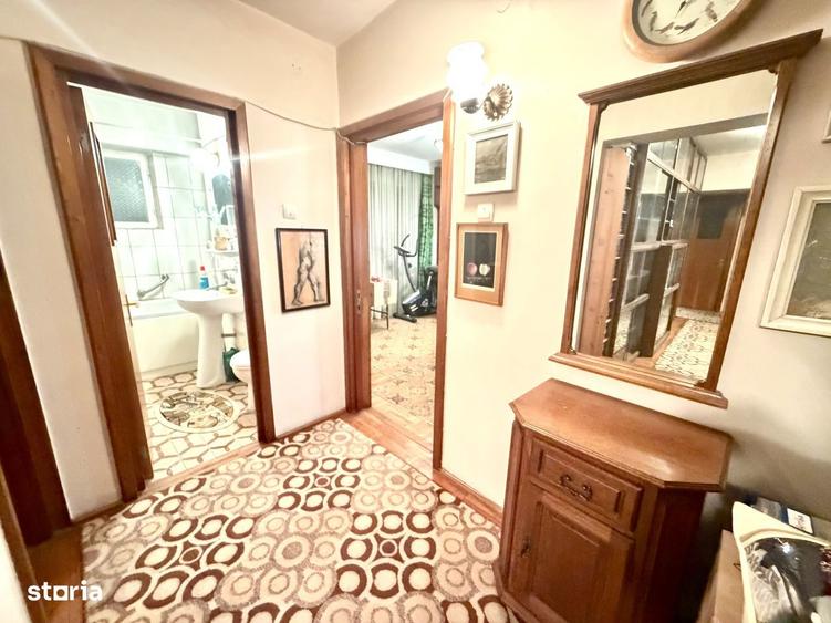 4 camere, et 3, bloc 1981, 101 mp - Cascada, str 9 Mai - 9