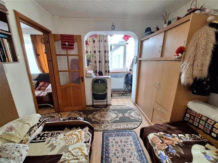 Apartament 2 amere semidecomandat , zona Narcisa - 3