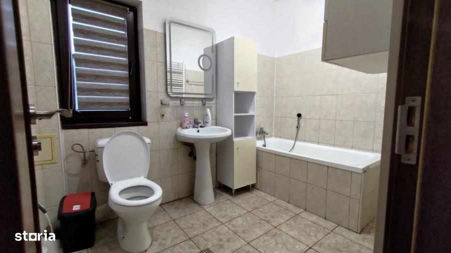 Apartament 3 camere, 79 mp, et.2/3, loc de parcare - 2