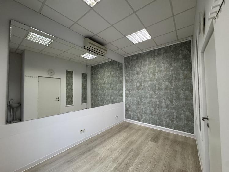 Spatiu Comercial cu vitrina- Zona Modern, Comision 0 - 14