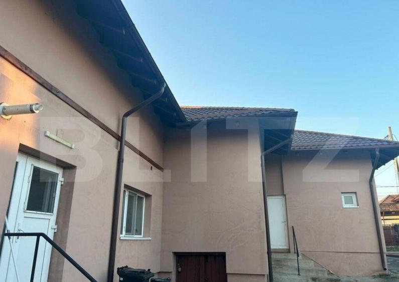 Oportunitate!!! Casa individuala 231mp , teren 825mp, Razvad - 4