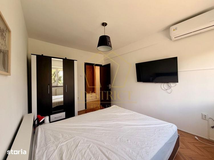 Apartament cu 2 camere decomandat în P-ța Unirii