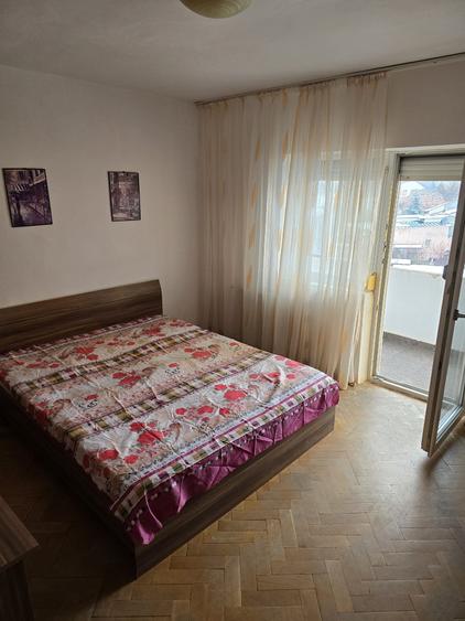 OCAZIE!  Apartament 2 camere zona  BUCOVINA etaj 3 cu 2 balcoane model mare - 8