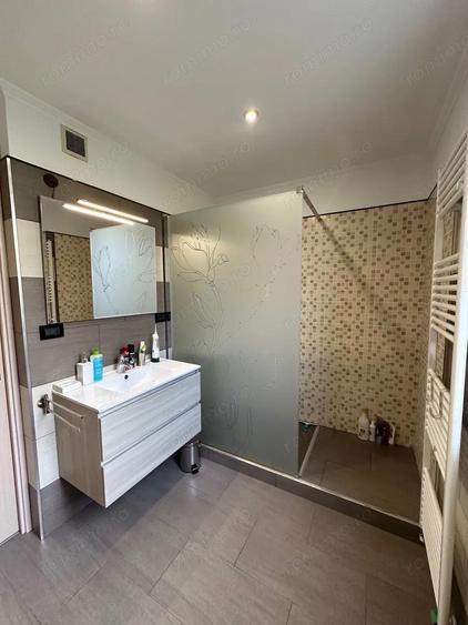 garsoniera in zona Cotroceni aproape de metrou - 1