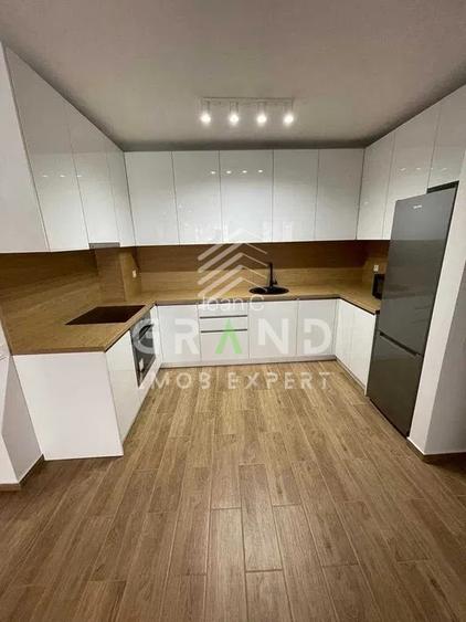 Apartament cu 2 camere semidecomandat, mobilat în Bună Ziua Apartament cu 2 camere semidecomandat, mobilat în Bună Ziua