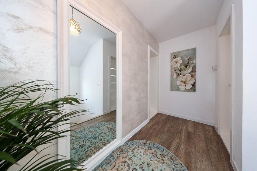 Casă Individuală Modernă de Vânzare | Sânpetru, Brașov - 18