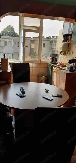 vind apartament 3 camere - 1