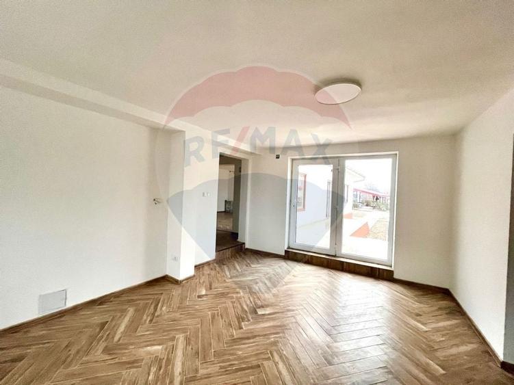 Casă de vânzare în zona Oncea, Str Ion Bogdan, teren 2.000 mp - 8