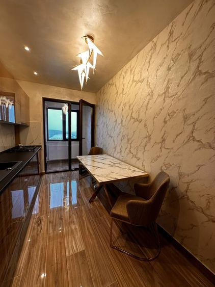 Inchiriez GARSONIERA langa Coresi bloc nou dispo imediat - 4