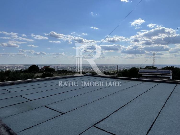 Casă individuală cu 3 camere cu Canalizare în Dealuri Oradea