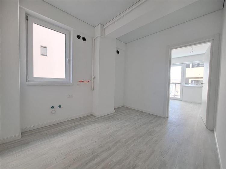 Apartament o camera, decomandat bloc nou- Visan - 5