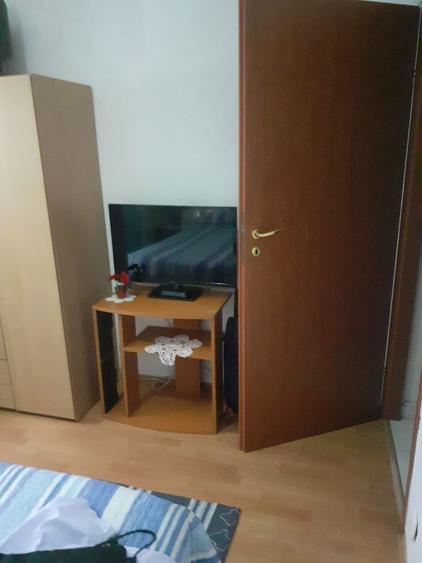 Camera de inchiriat - 2