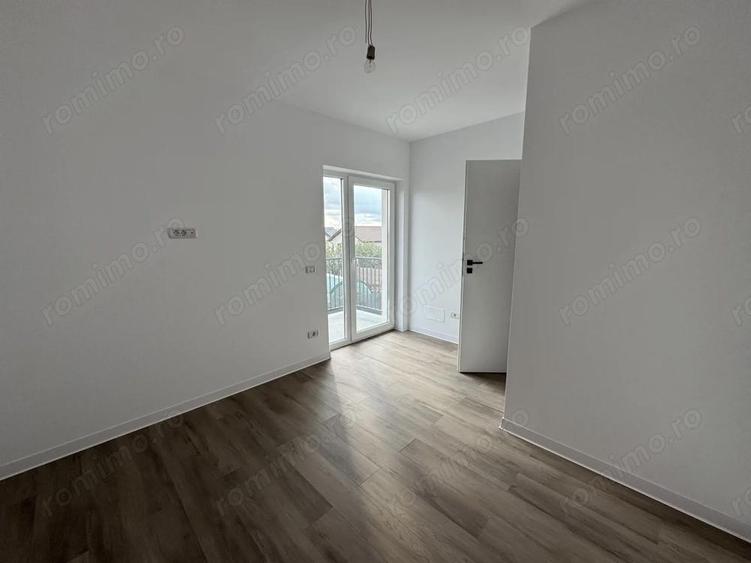 1\2 Duplex Utvin P+E,4Camere,2 Bai,Toate Utilitatile - 9