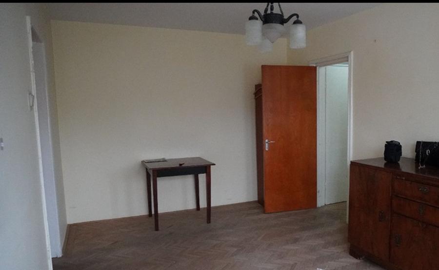 Apartament 2 Camere,Titan,Metrou,Parc,Balcon,et,4/10,bl.1965 - 2