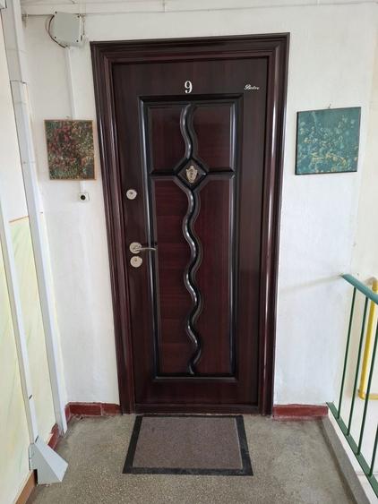 Apartament 3 camere - 72 mp - 2