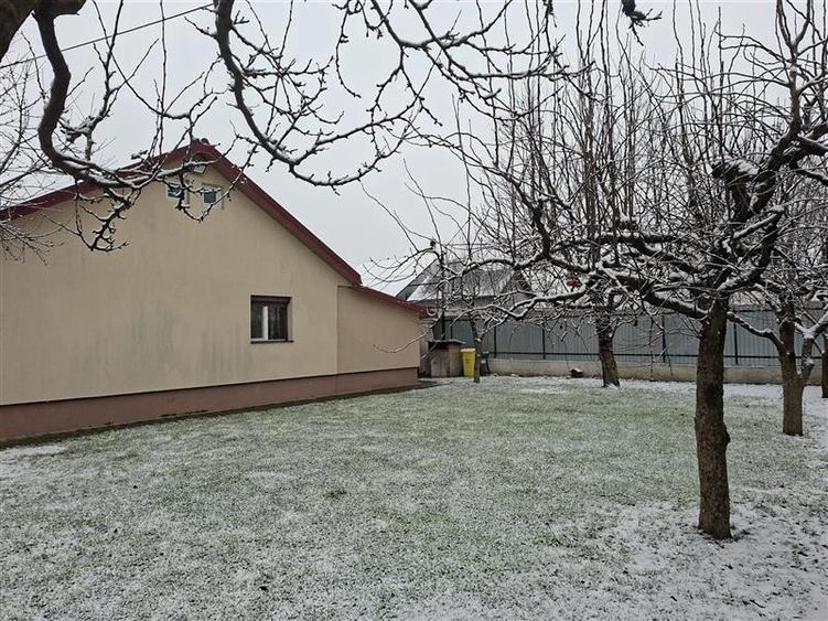 Casa P , 3 camere , 98 mp, teren 480 mp, zona  Letea Veche - 9