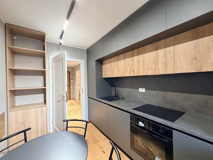 Apartament de 3 camere Urban Plaza - 6