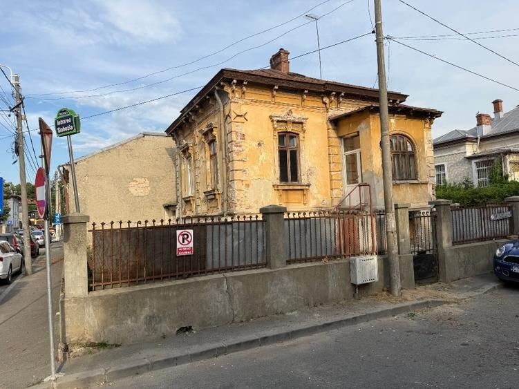 Vand Casa zona Unirii - 1