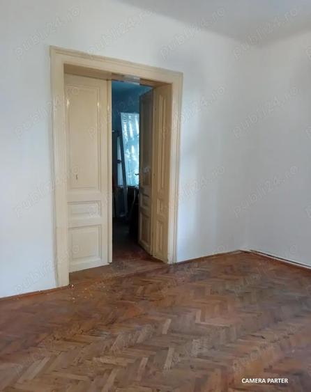 Casa 6 camere , ELISABETIN - langa Observatorul Astonomic - 11