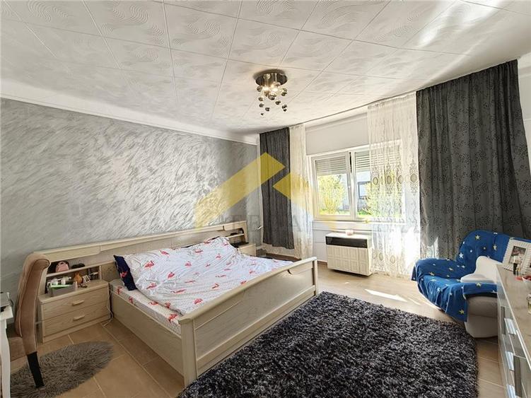 Casa la sol de vanzare in orasul Csanádpalota, Ungaria - 18