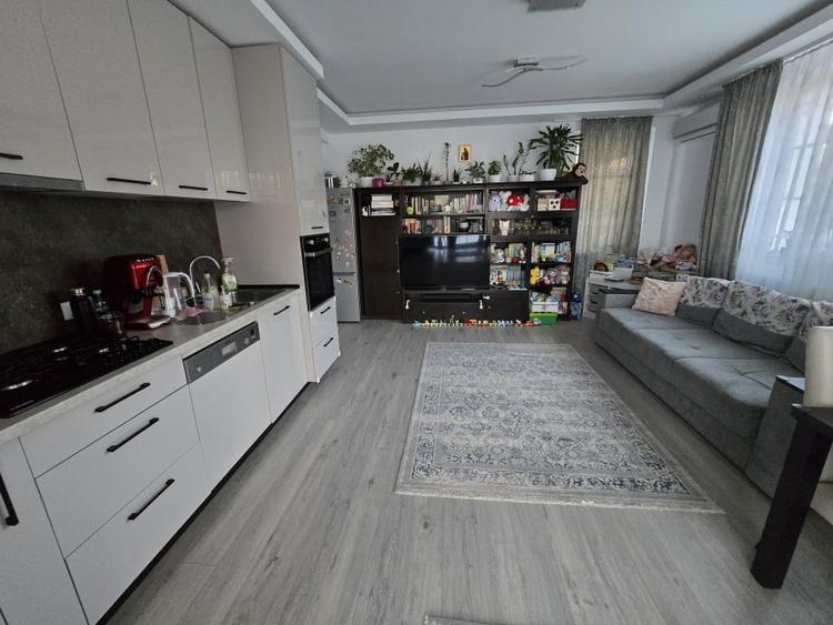Apartament 3 camere etaj 1 bloc nou, loc parcare Pacurari-Kaufland - 2