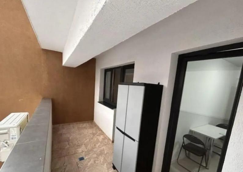 Berceni metrou biruintei 81 etaj 4 - 2