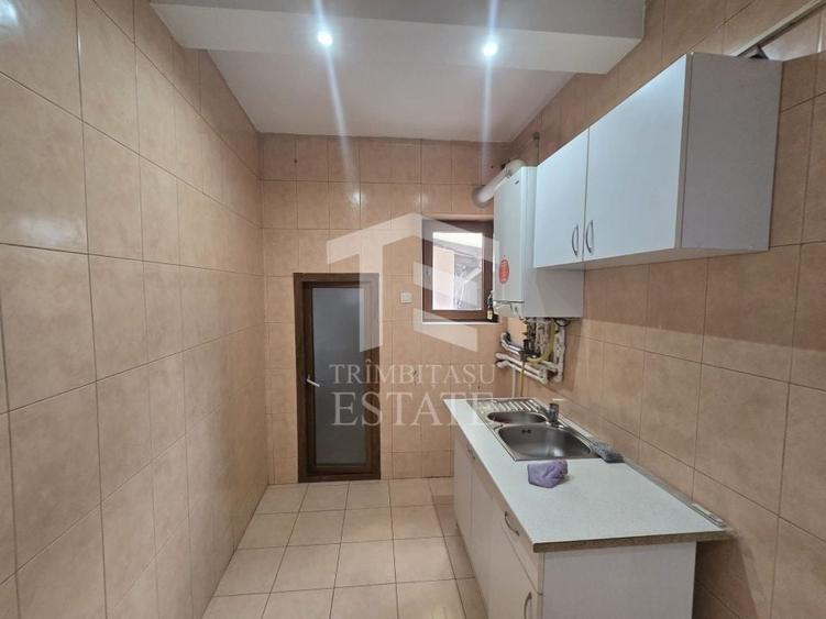 CENTRU- Casa ideala pentru birouri | studio | cabinet | gaz | curte - 15