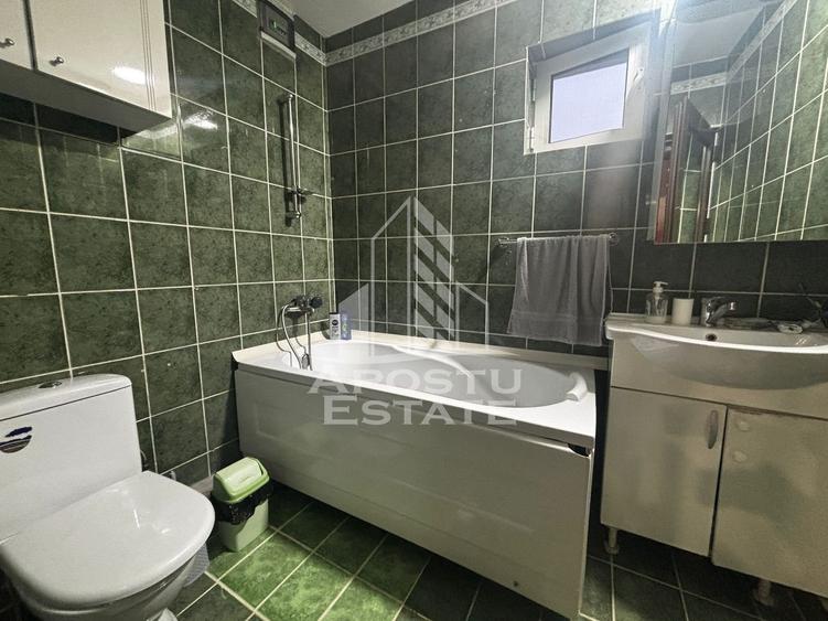 Apartament la casa cu 2 camere, curte proprie, Ghiroda - 11