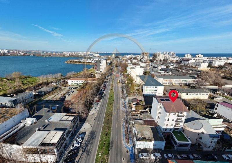 Hotel 3 Stele de Vânzare la  Delfinariu, aproape de Mamaia - 1